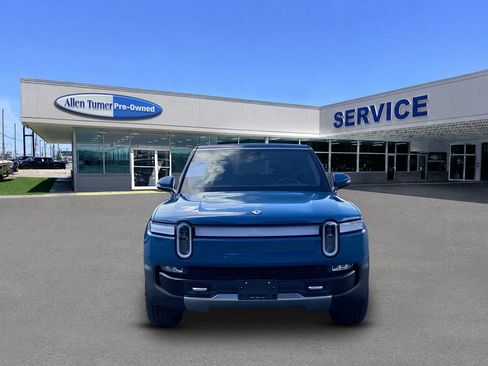 Used 2023 Rivian R1S Adventure AWD/4WD image 3