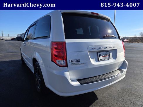 Used 2017 Dodge Grand Caravan SE image 36