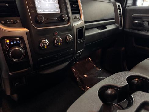 Used 2024 RAM 1500 Classic SLT image 24