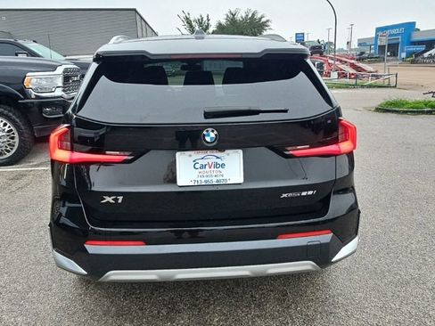 Used 2025 BMW X1 xDrive28i AWD/4WD image 6