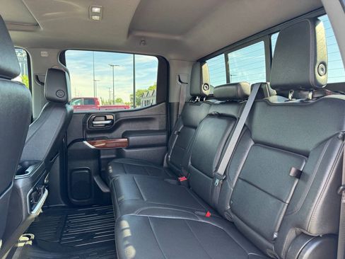 Used 2021 GMC Sierra 1500 SLT w/ SLT Convenience Package AWD/4WD image 28