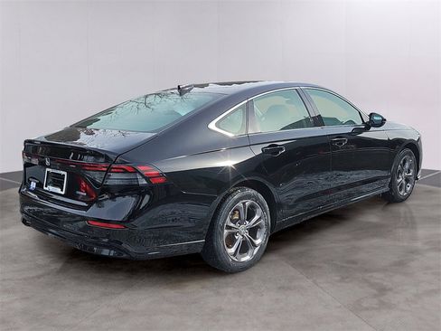 Certified 2023 Honda Accord EX-L image 4