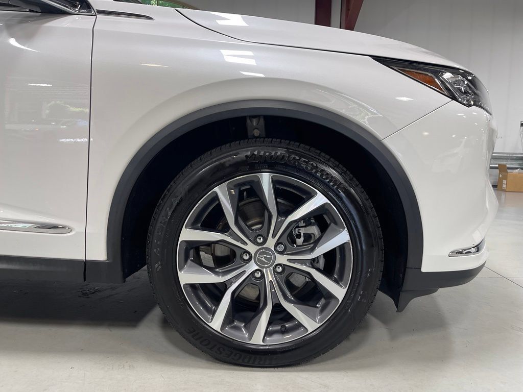 Used 2024 Acura MDX w/ Technology Package AWD/4WD image 16