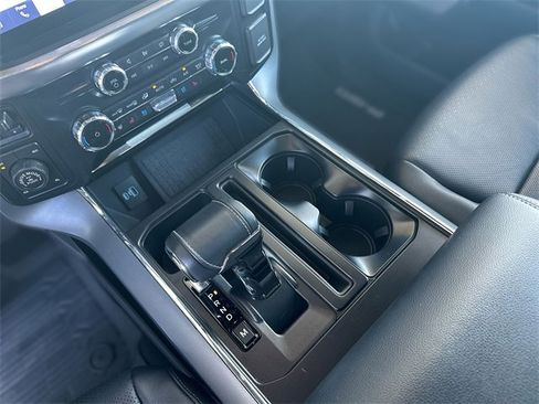 Certified 2022 Ford F150 Lariat w/ Equipment Group 502A High image 22