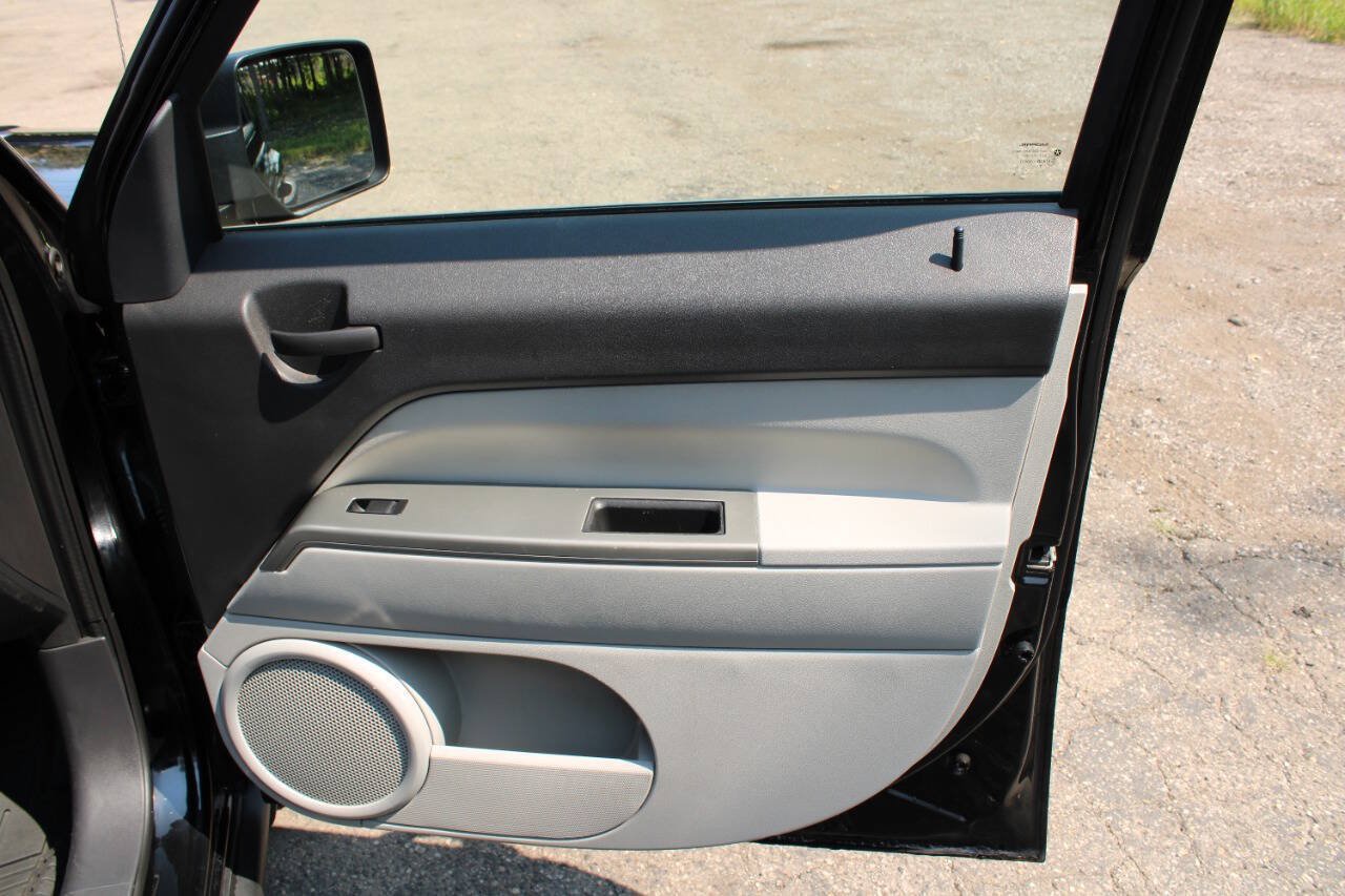 Used 2007 Jeep Patriot Sport FWD image 12