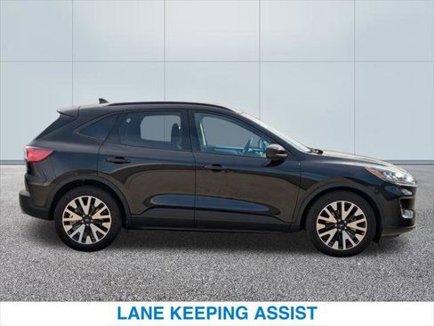 Used 2020 Ford Escape SE Sport image 6