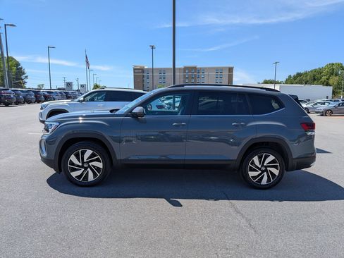 New 2026 Volkswagen Atlas SE FWD image 6