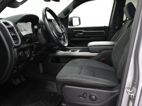 Used 2022 RAM 1500 Big Horn AWD/4WD image 7