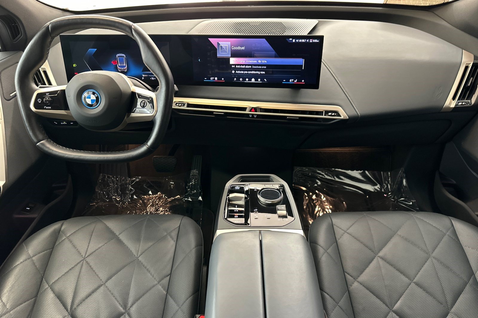 Certified 2024 BMW iX xDrive50 w/ Premium Package AWD/4WD image 15