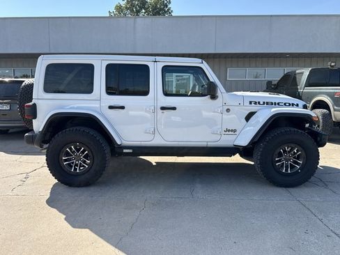 Used 2024 Jeep Wrangler Unlimited Rubicon 392 image 2
