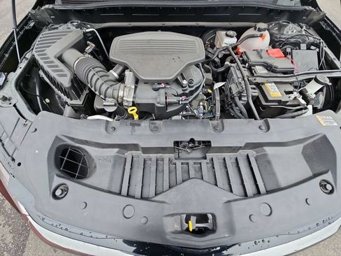 Used 2025 Chevrolet Blazer RS FWD image 32