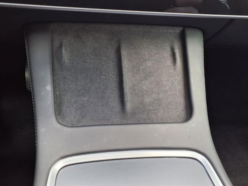 Used 2023 Tesla Model 3 Standard Range image 23