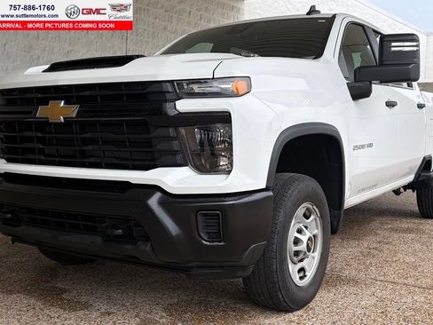 Used 2024 Chevrolet Silverado 2500 W/T w/ WT Convenience Package AWD/4WD image 1