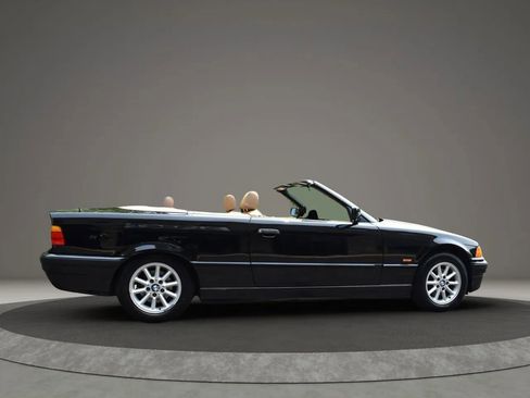 Used 1999 BMW 328i Convertible RWD image 22