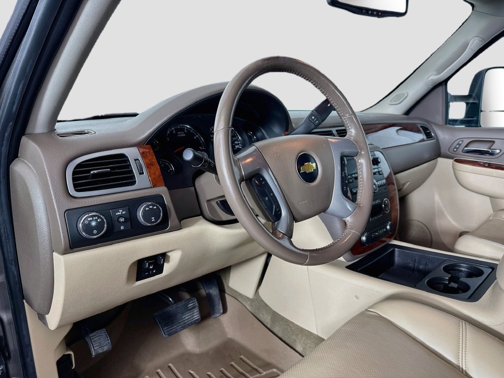 Used 2013 Chevrolet Silverado 3500 LTZ w/ LTZ Plus Package AWD/4WD image 9