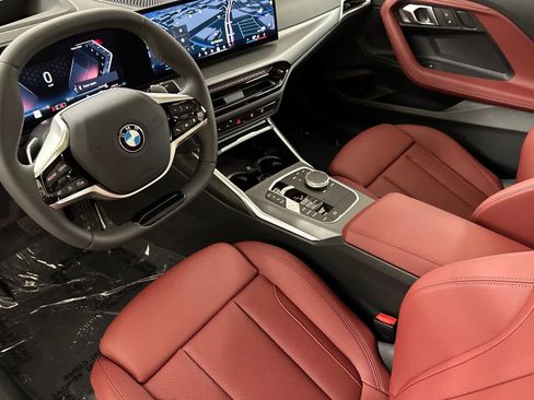 Used 2025 BMW 230i Coupe w/ Premium Package image 11