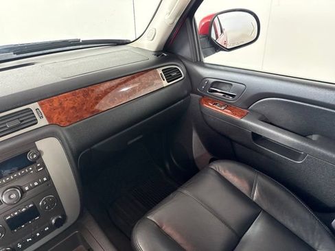 Used 2011 GMC Sierra 2500 SLT w/ SLT Convenience Package AWD/4WD image 27