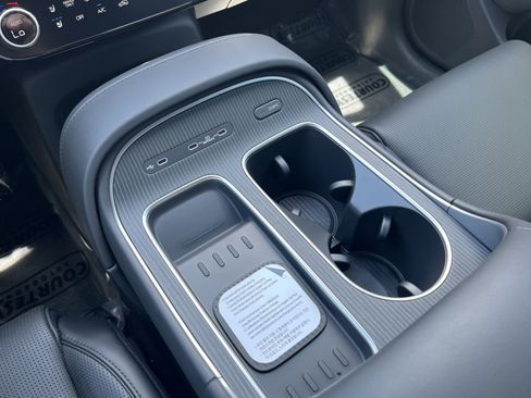 New 2026 Hyundai Palisade Calligraphy FWD image 25