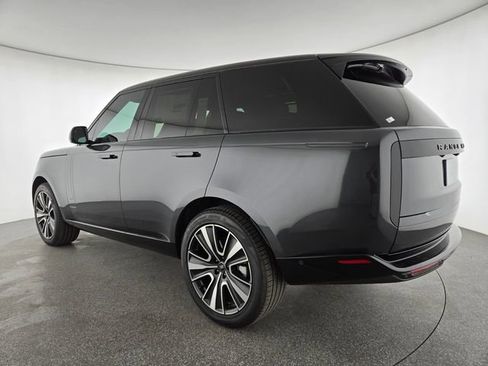 New 2025 Land Rover Range Rover SE image 15