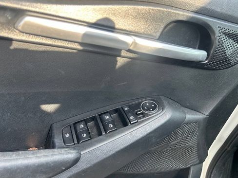 Certified 2023 Kia Seltos LX AWD/4WD image 13