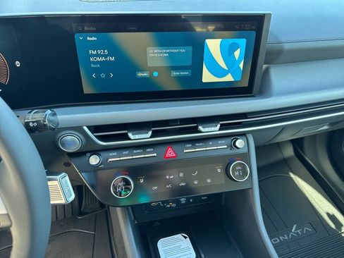 New 2026 Hyundai Sonata SEL FWD image 11