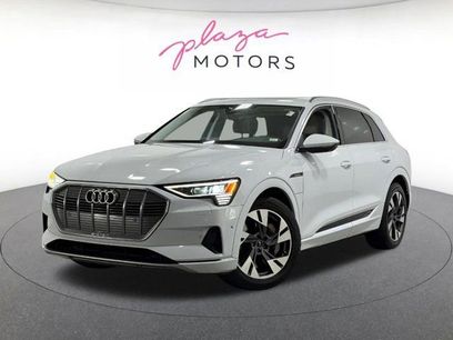 Used 2023 Audi e-tron Premium Plus w/ Premium Plus Package
