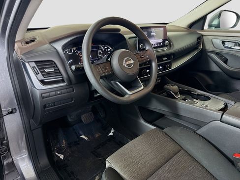 Used 2023 Nissan Rogue SV image 23