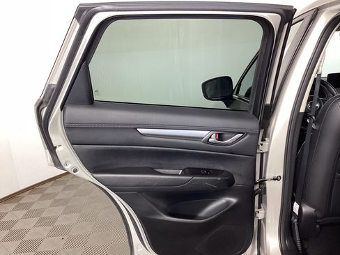 Used 2025 MAZDA CX-5 AWD 2.5 S w/ Preferred Package image 13