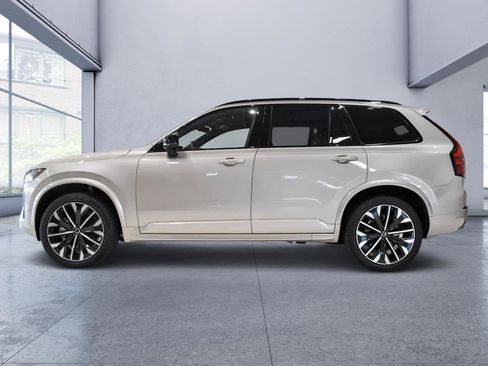 Used 2026 Volvo XC90 B6 Ultra w/ Lounge Package AWD/4WD image 2