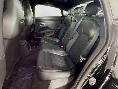 New 2026 Audi S e-tron GT Premium Plus image 25