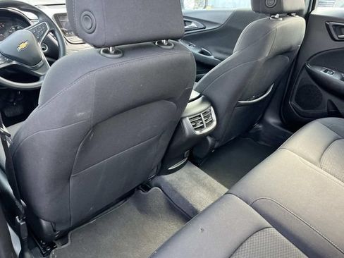 Used 2023 Chevrolet Malibu LT FWD image 18