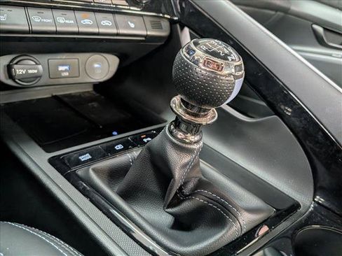 Used 2025 Hyundai Elantra N FWD image 17