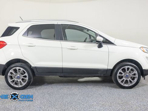 Used 2019 Ford EcoSport Titanium AWD/4WD image 8