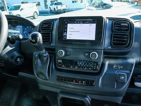 Used 2023 RAM ProMaster 2500 image 19
