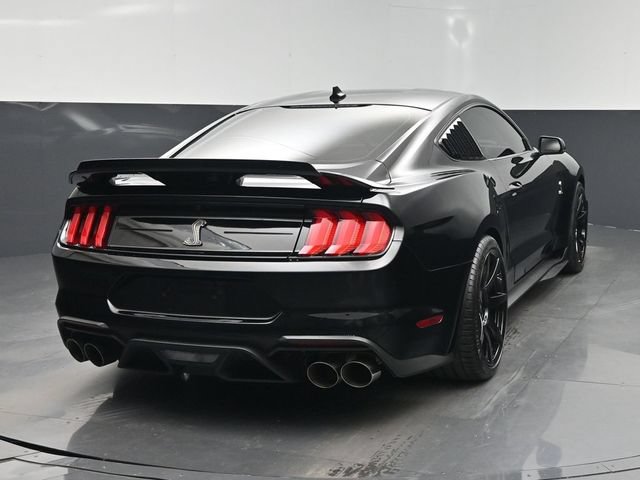 Used 2021 Ford Mustang Shelby GT500 w/ Technology Package RWD image 11
