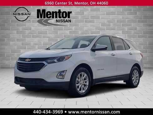 Used 2021 Chevrolet Equinox LT image 3