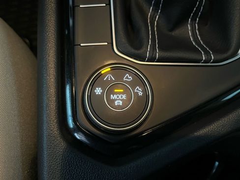 Certified 2025 Volkswagen Taos S image 16