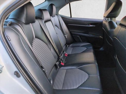 Used 2023 Toyota Camry SE FWD image 19