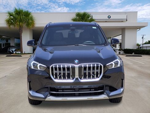 New 2026 BMW X1 xDrive28i w/ Technology Package AWD/4WD image 2