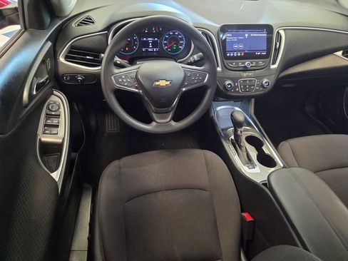 Used 2023 Chevrolet Malibu LT w/ LPO, Floor Liner Package FWD image 15