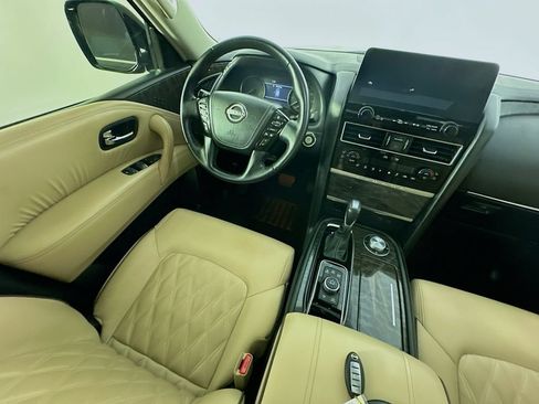 Used 2024 Nissan Armada Platinum AWD/4WD image 9