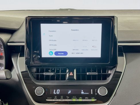 Used 2024 Toyota Corolla LE image 22