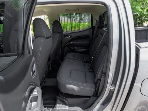 Used 2020 Chevrolet Colorado LT w/ Colorado RST Special Edition RWD image 40