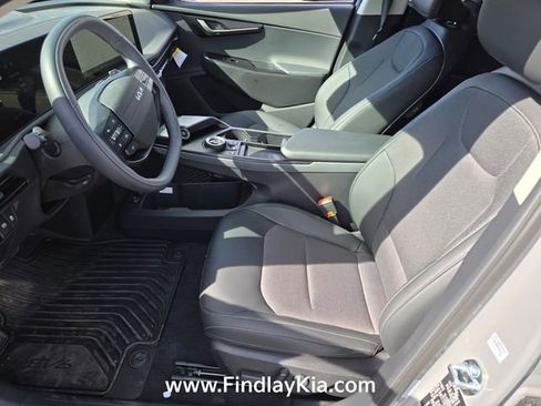 New 2025 Kia EV6 Light w/ Light LR Technology Package AWD/4WD image 10
