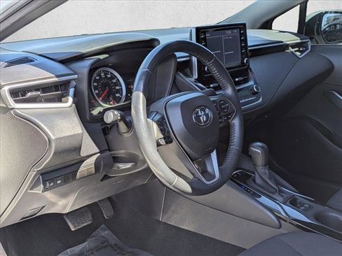 Used 2020 Toyota Corolla SE w/ Carpet Mat Package (TMS) image 10