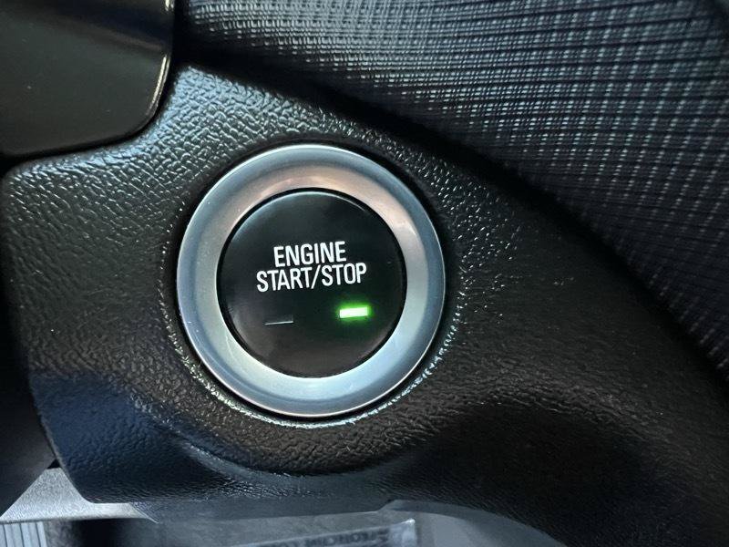Used 2023 Chevrolet Equinox RS AWD/4WD image 21