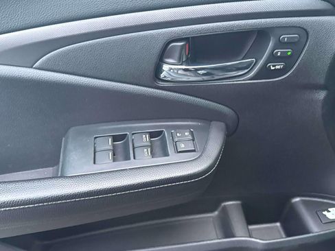 Used 2022 Honda Ridgeline RTL-E image 37