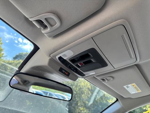 Used 2025 Honda Accord SE image 30