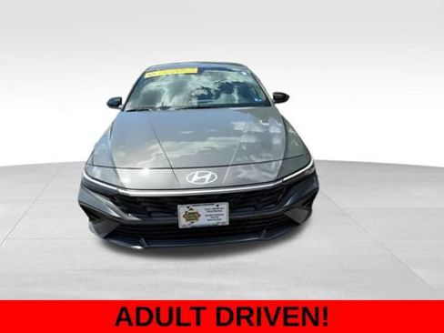 Used 2026 Hyundai Elantra Sport FWD image 2