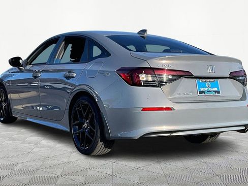 Used 2025 Honda Civic Sport image 5